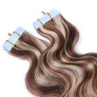 10 x Tape In - 4/24 Gesträhnt - GEWELLT Hair Extensions - 2,5g - NOVON EXTENTIONS 50 cm